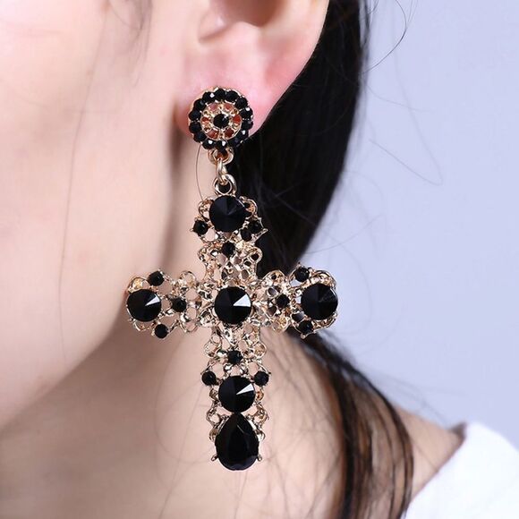 ❤️071❤️ Designer Inspired Black Vintage Cross Earrings - Picture 6 of 16